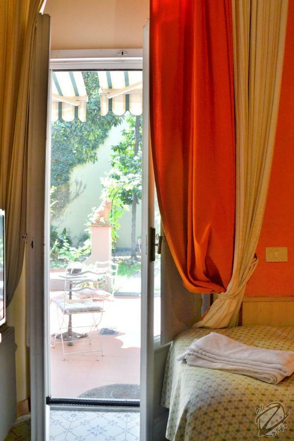 Bed And Breakfast I Due Leoni Florença Exterior foto